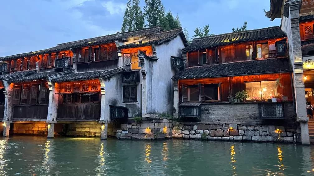 Trip to Wuzhen: 3-day 2-night · Private Tour · China+Shanghai+Wuzhen