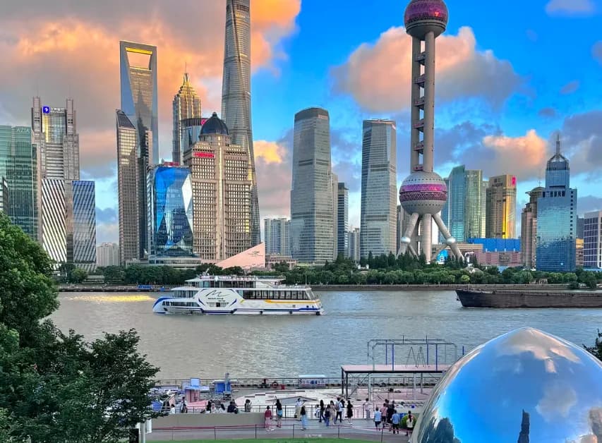 Shanghai Tour: 4-day 3-night · Private tours · Shanghai + Shanghai Disney Resort + LEGOLAND® Shanghai Resort
