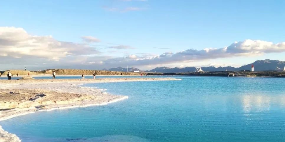 Qinghai Tour: 8-day 7-night · Private tours · Kumbum Monastery + Qinghai Lake + Zhangye Buddha Temple + Pingshan Lake Grand Canyon + Mogao Caves