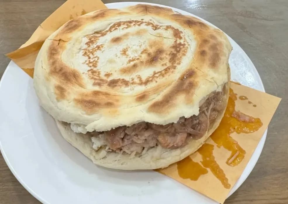 Top 8 Must-Eat Foods in Xi'an: An Authentic Local Culinary Guide (2026)