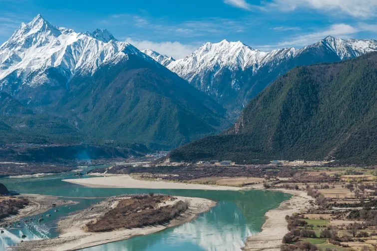 13天12夜·私人遊覽·北京西安拉薩成都上海布達拉宮成都大熊貓繁育研究基地秦始皇帝陵遺址博物館